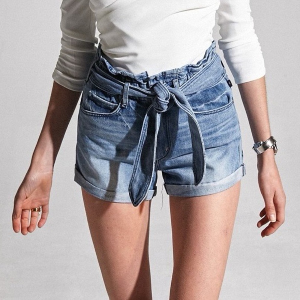 McGuire Denim Fonda Paperbag Tie Jean Shorts, size 26